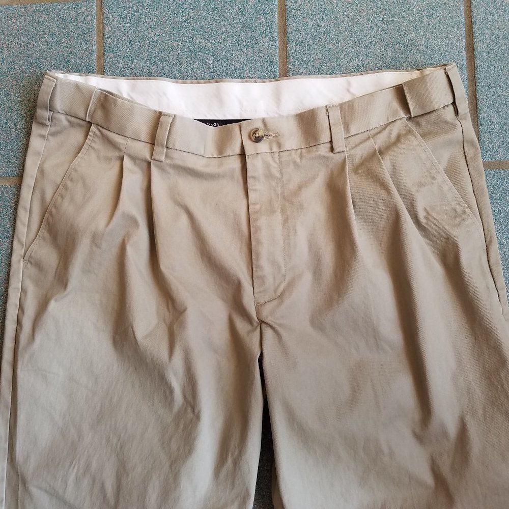 George Men's Pleated Tan Pants Khakis 36 x 32 - Picture 3 of 6